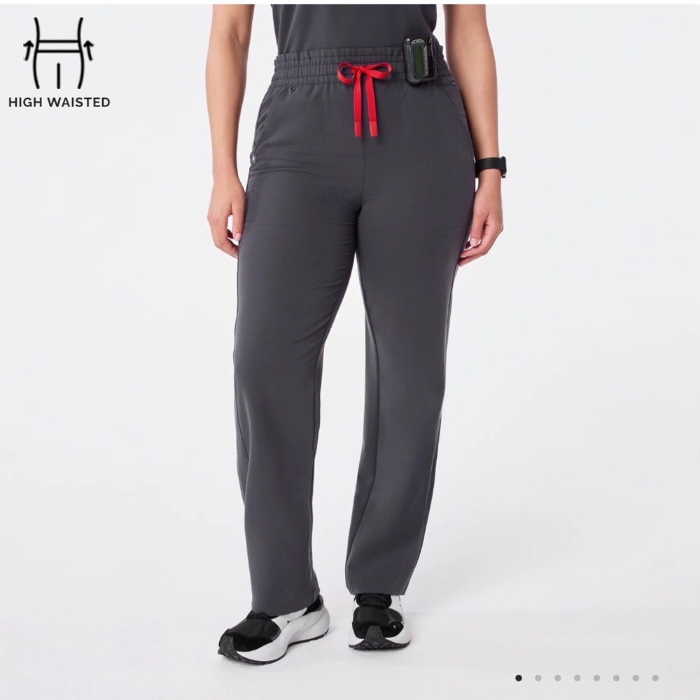NWOT Figs Charcoal High Waisted Davia Straight Leg Scrub Pants